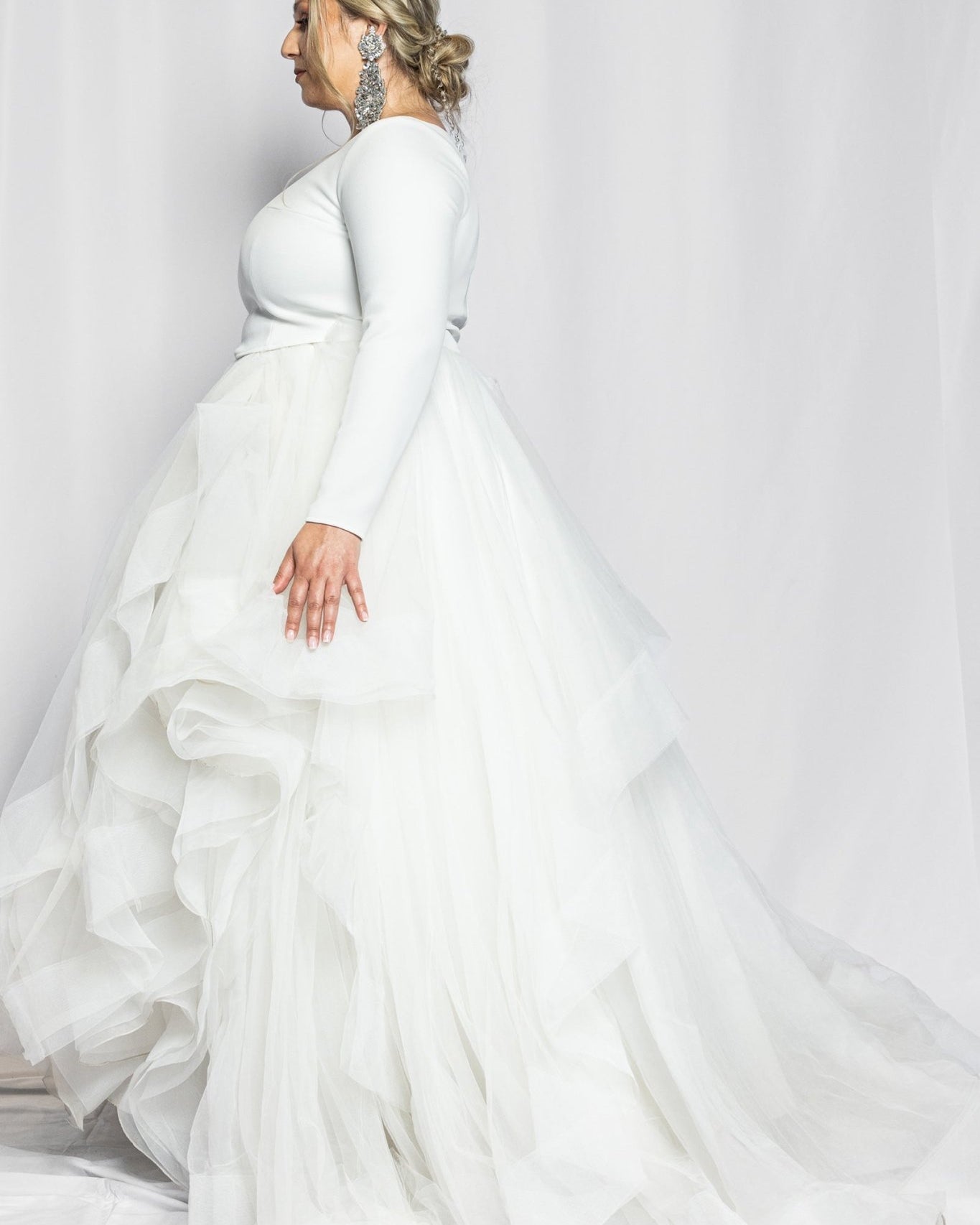 Demascare - Toronto, Canada - Sustainable, luxury fashion - The Levy Look