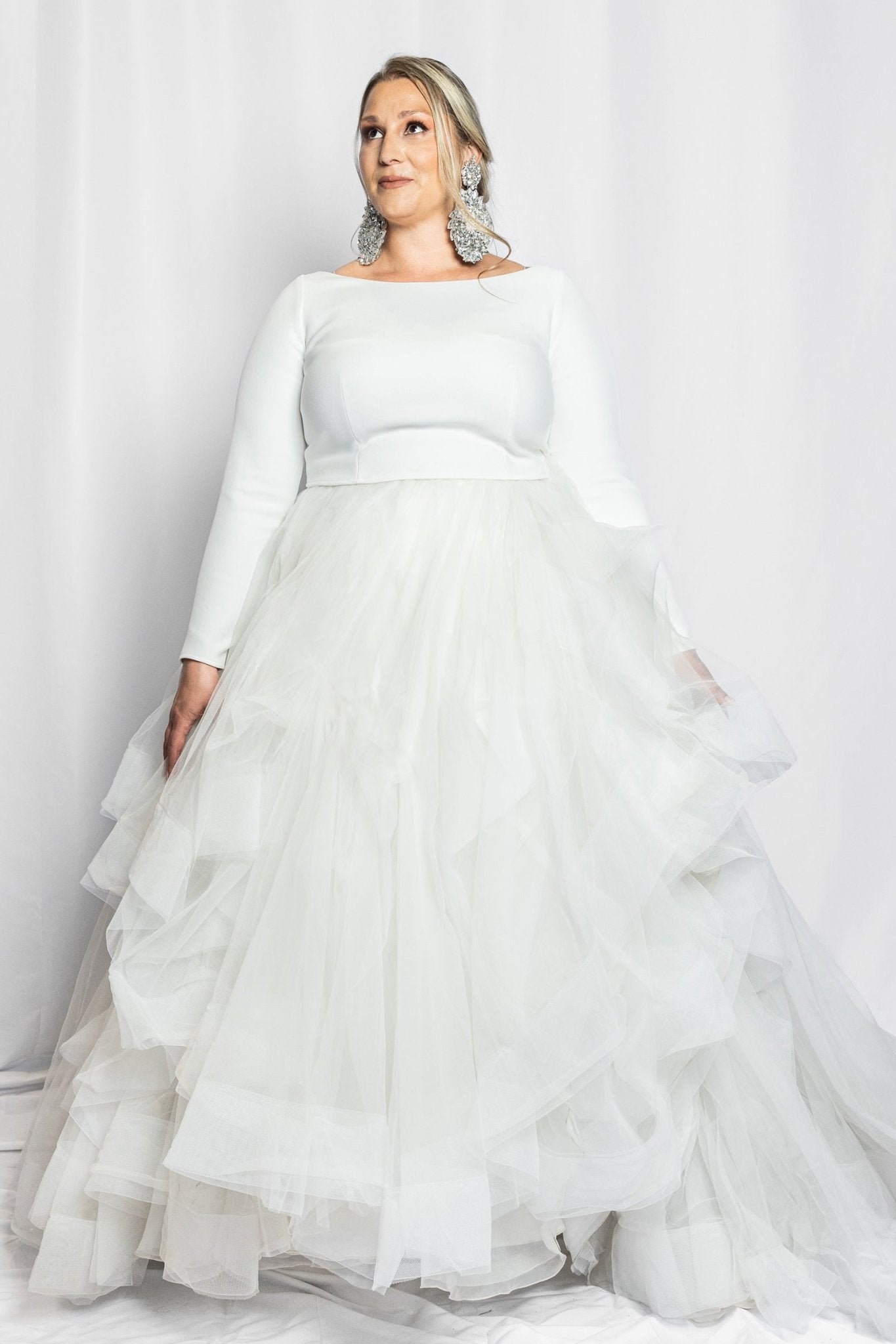 Demascare - Toronto, Canada - Sustainable, luxury fashion - The Levy Look