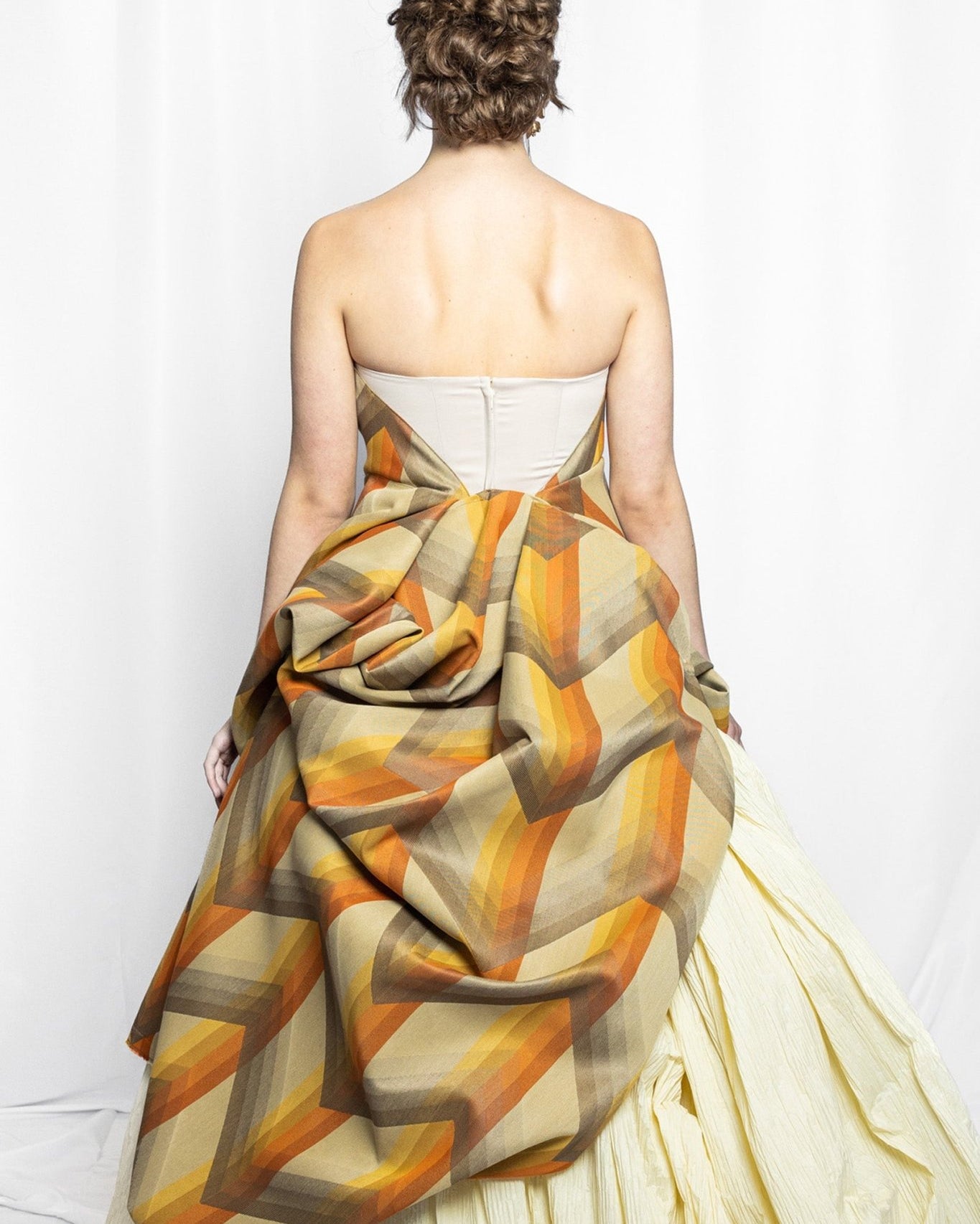 Demascare - Toronto, Canada - Sustainable, luxury fashion - The MacTaggart Look - Corset